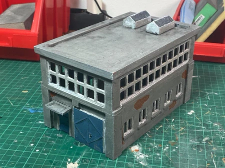 PM - Small Industrial Building - 3D Printed - 28mm