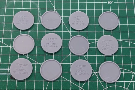 PM - 24pc set of thin 25mm Bases for Tabletop Wargaming Mini's - 3D Printed